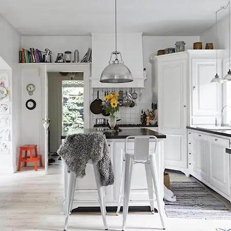 Hébergement de vacances Elegant Romantic Style In Wooden Summer House Near *
